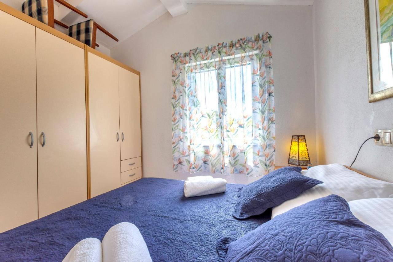 Janus Apartments Jelsa  Eksteriør bilde