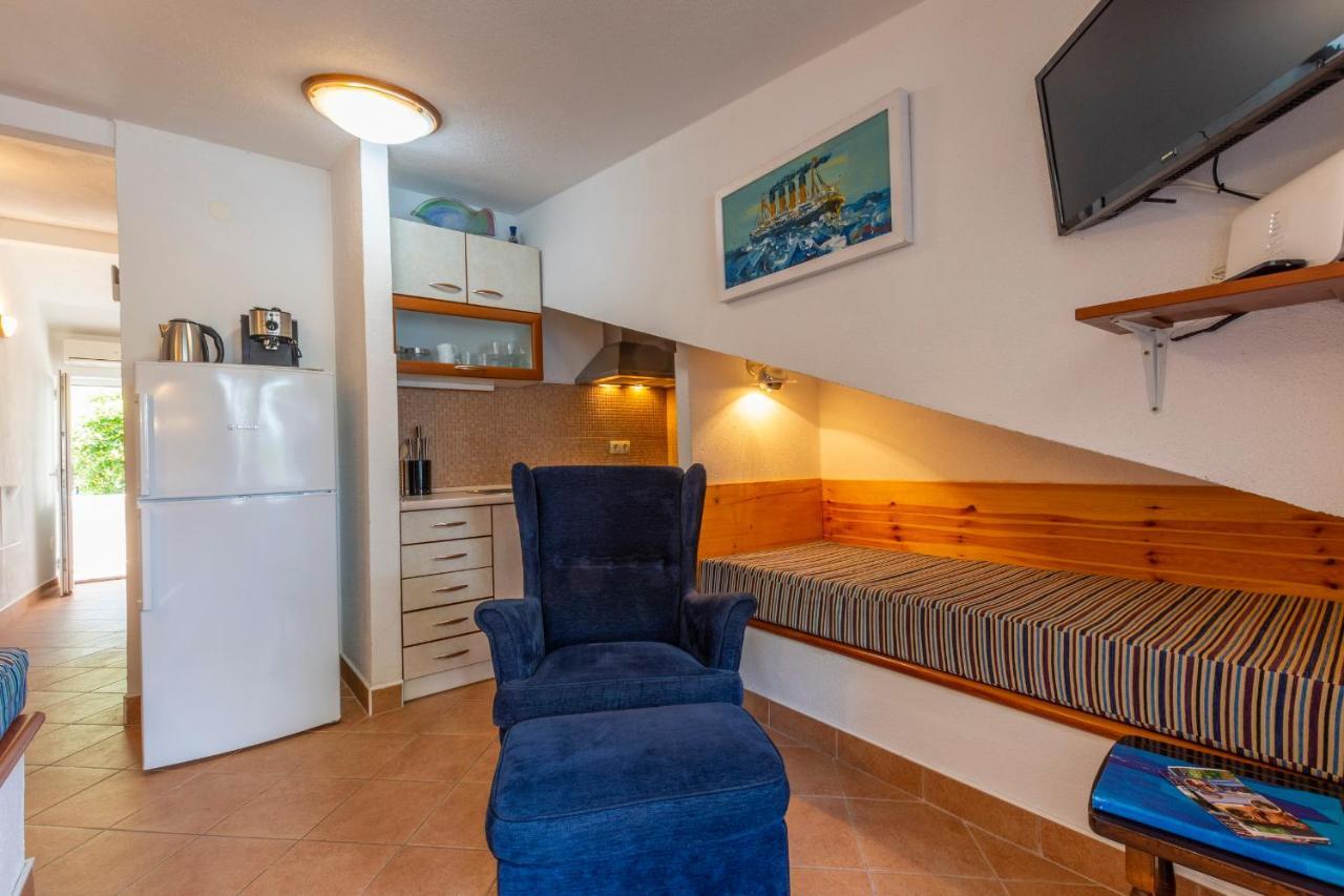 Janus Apartments Jelsa  Eksteriør bilde